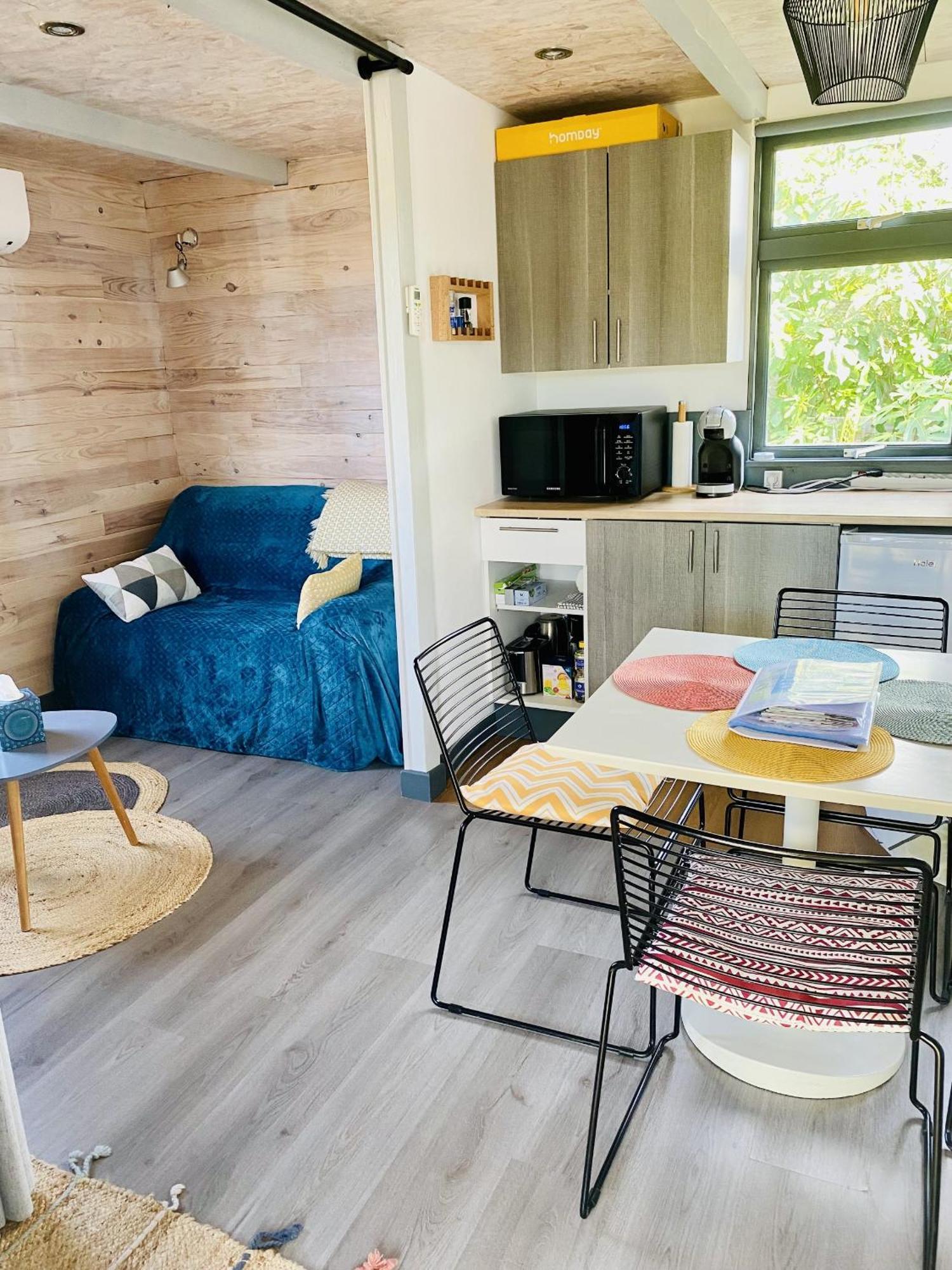 Chalet Atypique Au Calme Avec Emplacement Ideal Soubise Extérieur photo